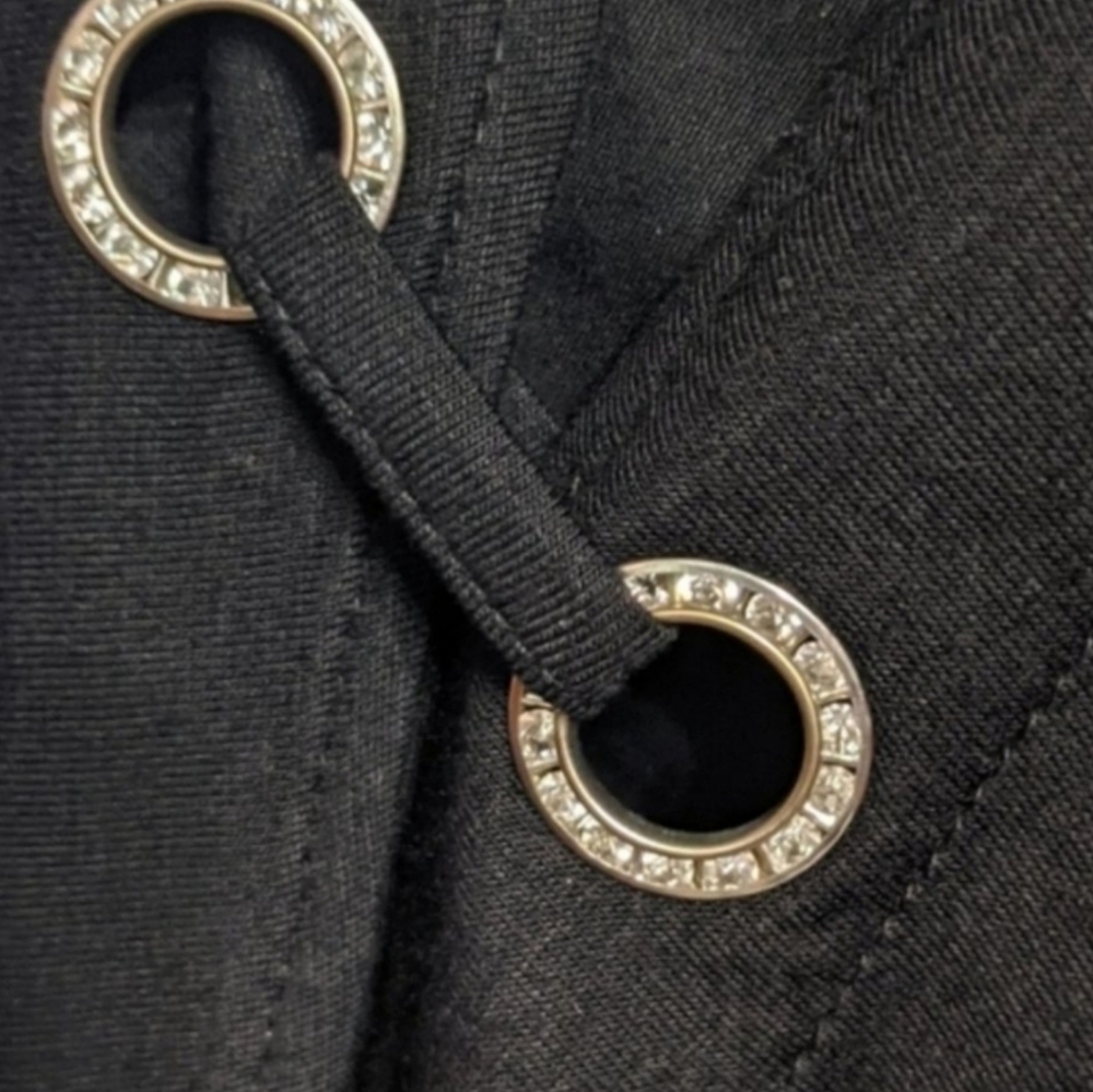 Top Cable & Gage Dressy Black top Rhinestones 👋 FINAL MARKDOWN CLOSET CLOSING - Picture 3 of 10